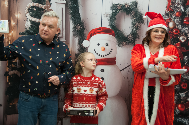 Uroczyste wręczenie nagród w konkursie plastycznym pt. Kartka świąteczna Bożonarodzeniowa lub Noworoczna – 2025